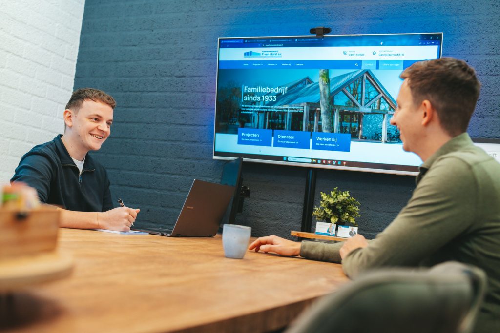 Yooker - P. van Hulst case 2